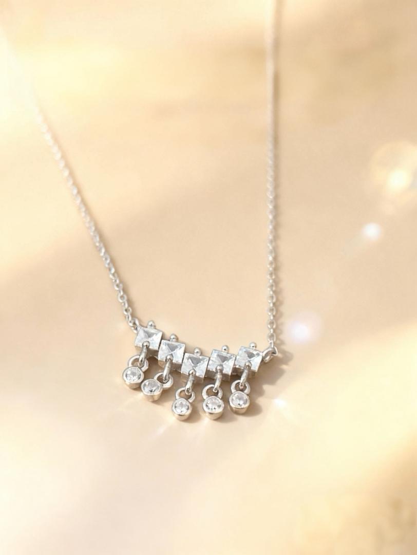 Collier Argent 925 Pendentif Cascade de Zircons